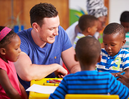 SMTCCAC Early Head Start Teacher Teaching Kids Photo